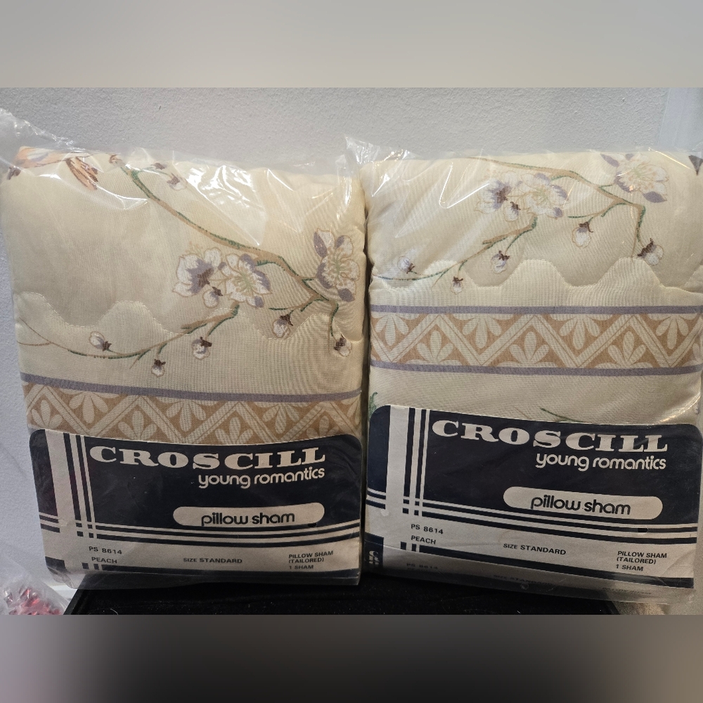 (2) Vintage Croscill Young Romantics Pillow Shams - Peach NWT